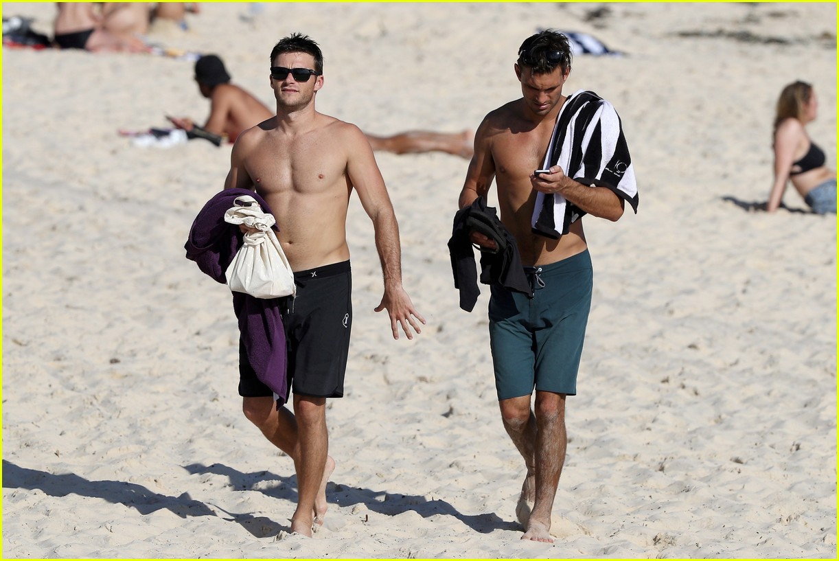 Scott Eastwood Bares His Buff, Ripped Body on the Beach! scott eastwood shi...