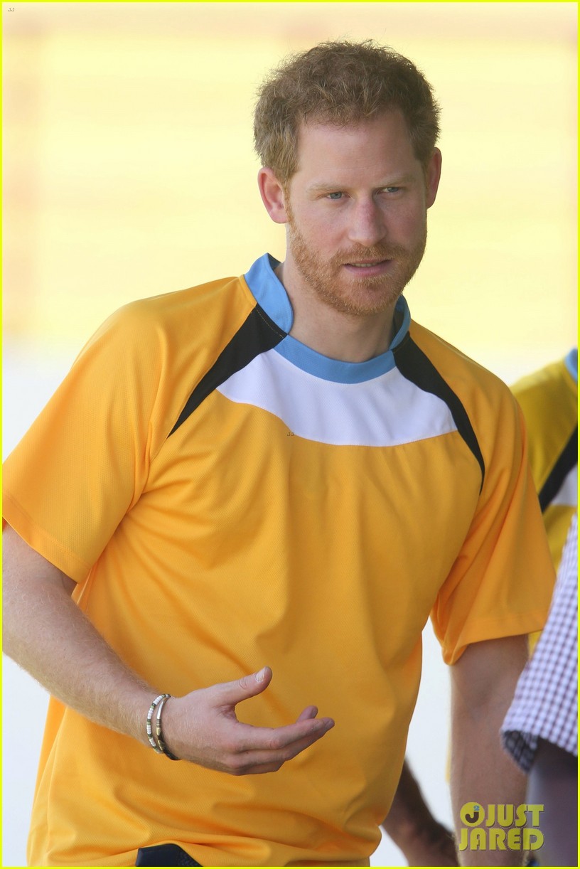 Prince Harry Wins Big on the Cricket Field! Photo 3815522 Prince Harry Photos Just Jared