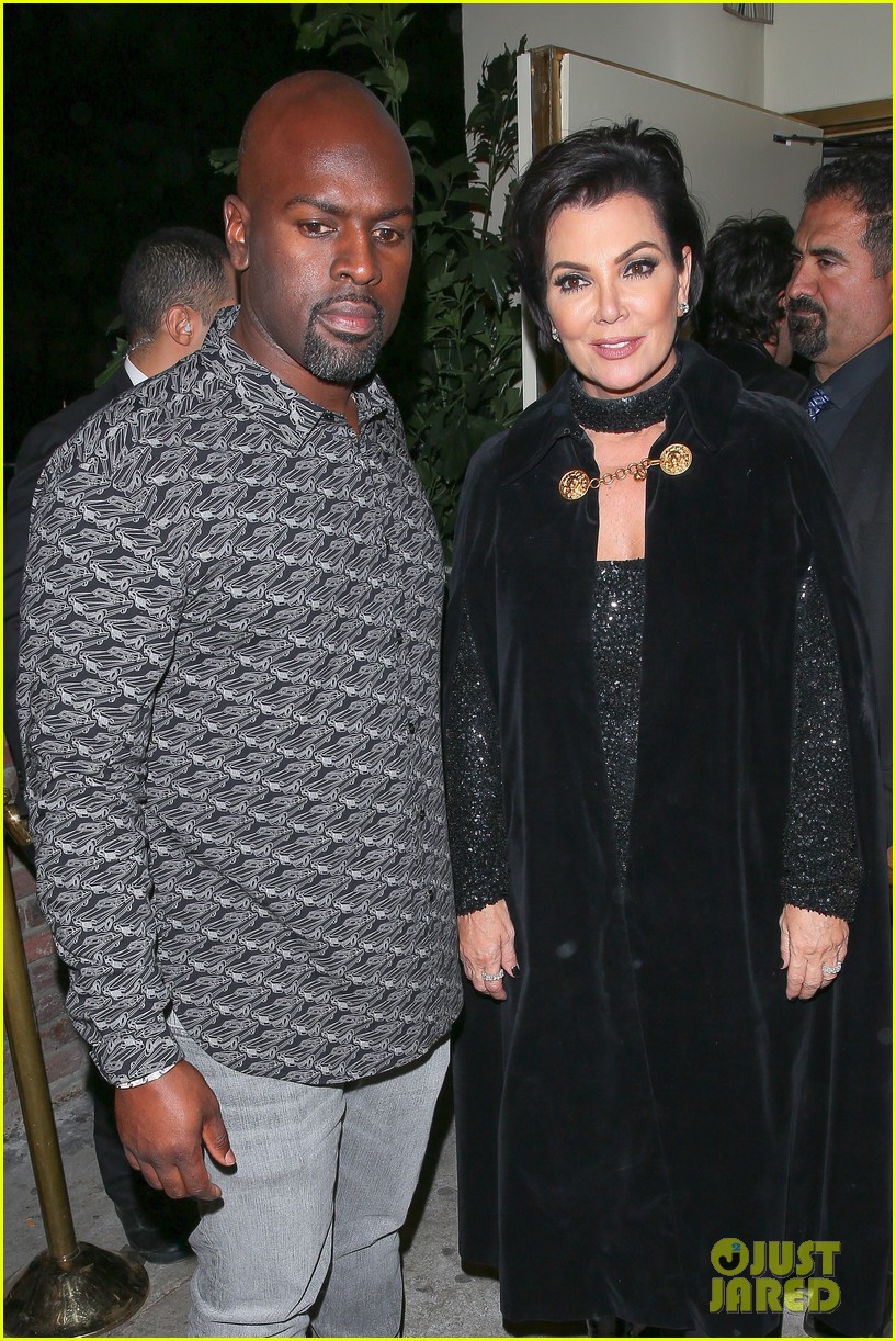 Photo: kendall jenner celebrates 21st birthday party with her family 32