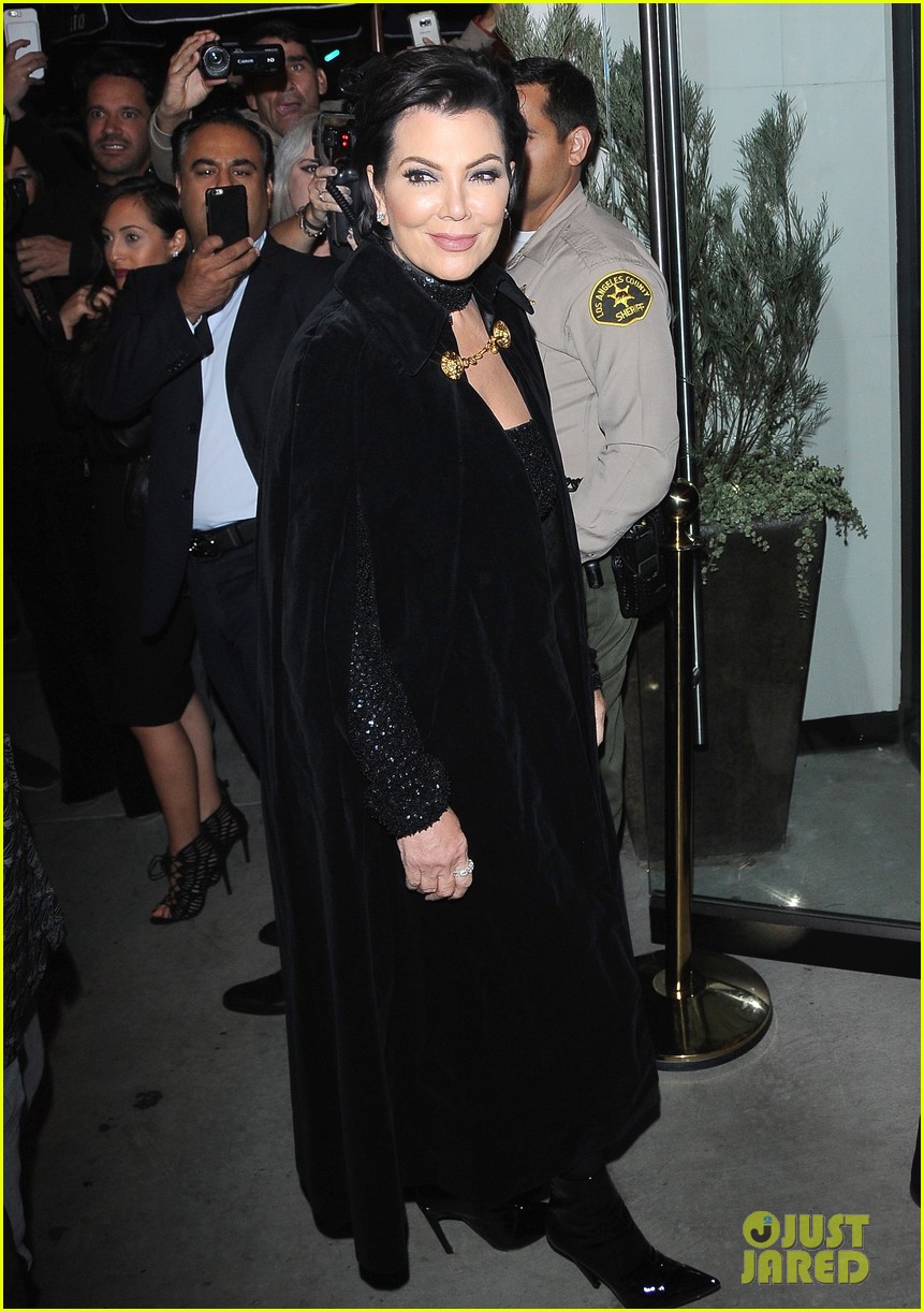 Photo: kendall jenner celebrates 21st birthday party with her family 50