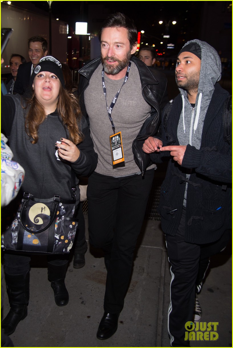 Hugh Jackman & Zac Efron Meet Up for UFC 205! Photo 3807869 Hugh