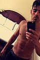 nick jonas shares shirtless selfie on snapchat 05
