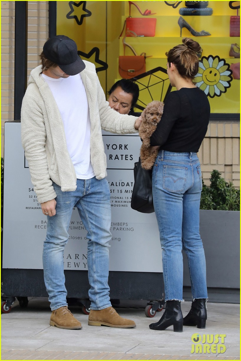 Arnold Schwarzenegger Opens Up Self-Esteem Issues: 'When I Look In The