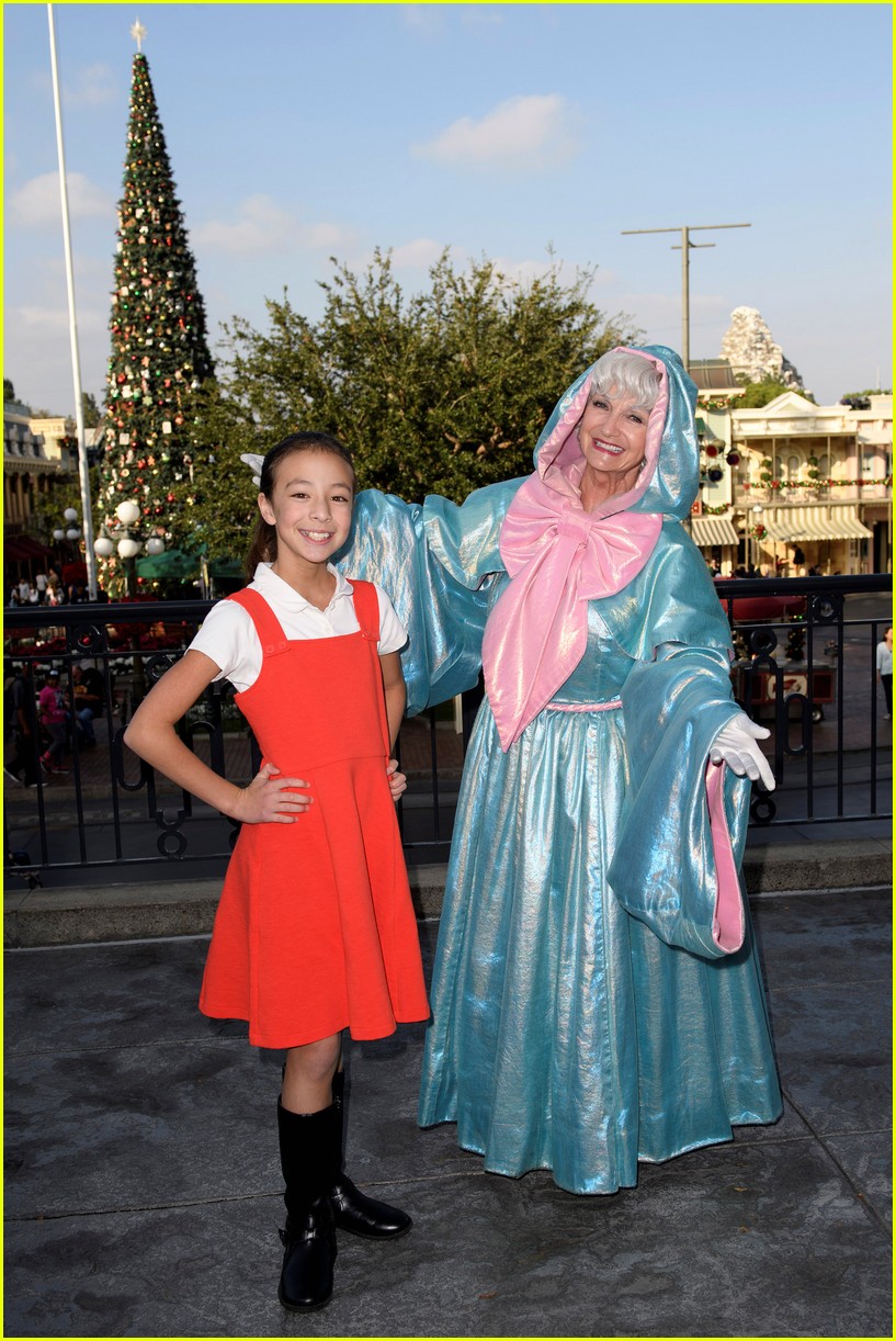 Disney Christmas Special 2016 Full Performers List Photo 3832989