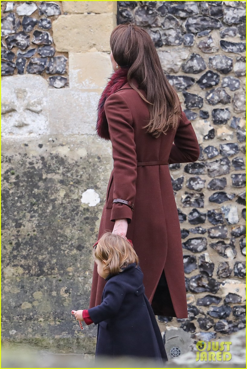Prince & Princess Charlotte Enjoy Christmas Day Candy Canes at