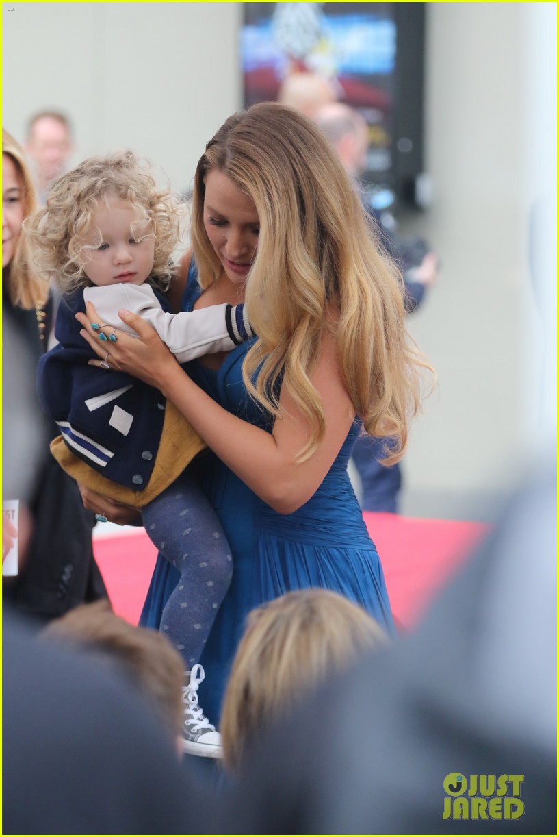 Blake Lively & Kids Support Ryan Reynolds at Walk of Fame Ceremony