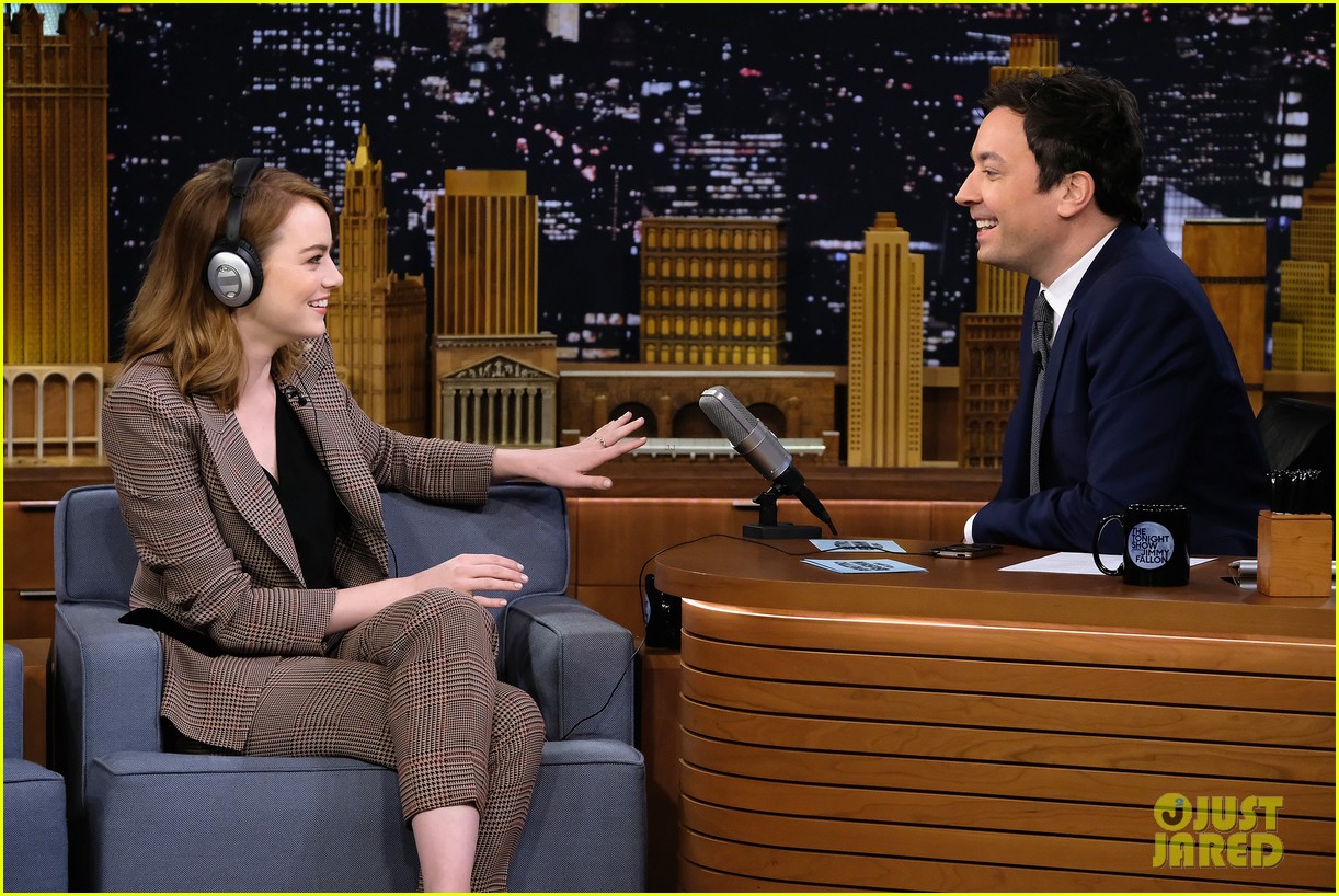 VIDEO Emma Stone Plays the Singing Whisper Challenge with Jimmy Fallon