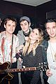 zane carney gets support from siblings at el rey show 01.