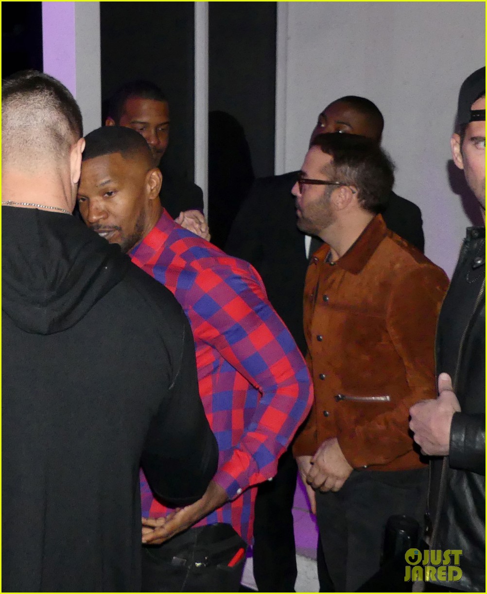 Jamie Foxx Had a 'Sleepless' Night on New Year's Eve in Miami! Photo