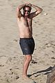 jake gyllenhaal continues his vacation with some snorkeling 01