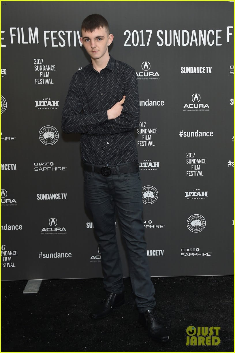 Harris Dickinson Opens Up About Sexuality At Beach Rats Premiere Photo 17 Sundance Film Festival Anton Selyaninov Dave Ivanov Frank Hakaj Harris Dickinson Madeline Weinstein Pictures Just Jared