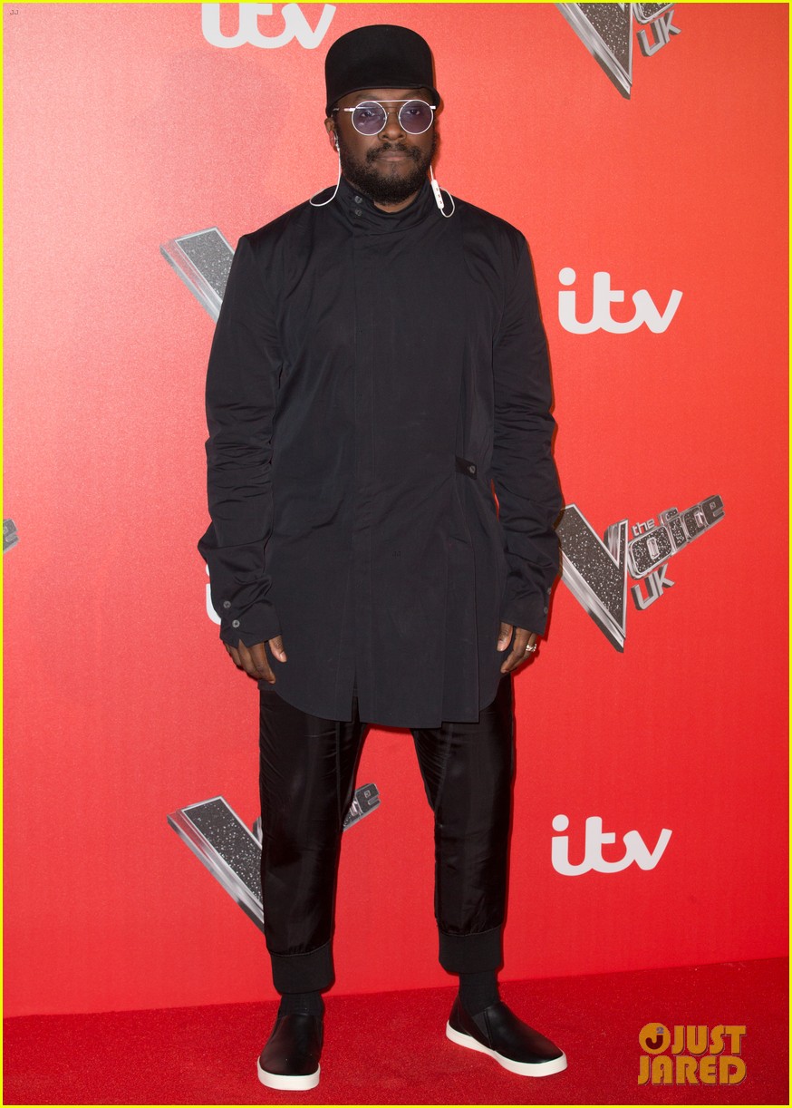 VIDEO Jennifer Hudson, Tom Jones, Gavin Rossdale, & Will.i.am Perform