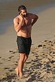 jake gyllenhaal shirtless abs beach greta 02