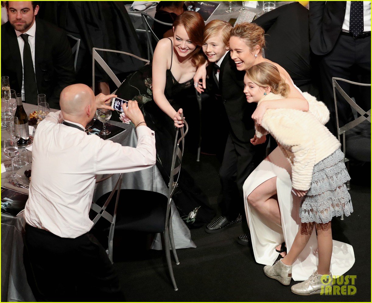 SAG Awards 2017 Look Inside with Behind the Scenes Pics! Photo