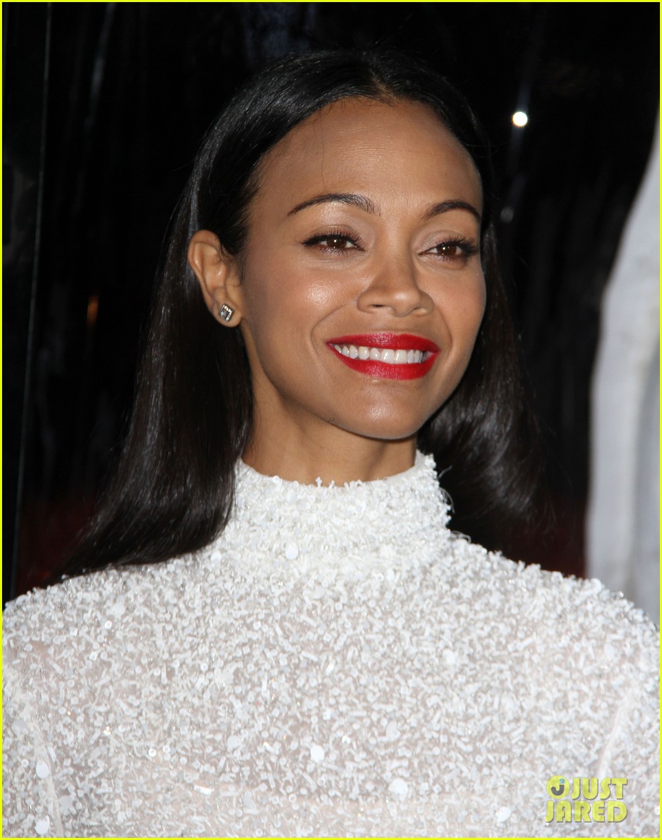Zoe Saldana Got 'Goosebumps' From Meryl Streep's Golden Globes 2017