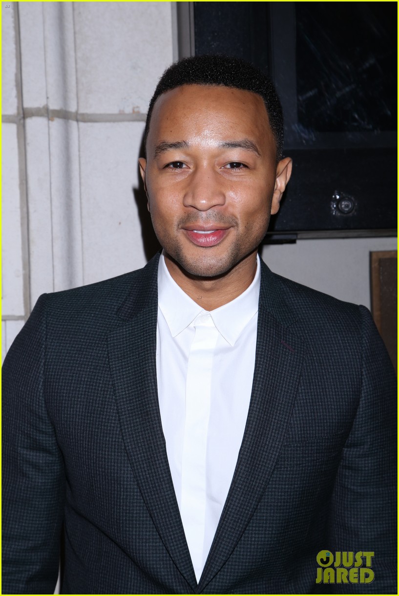 Photo: chrissy teigen will attend womens march on washington 09 | Photo