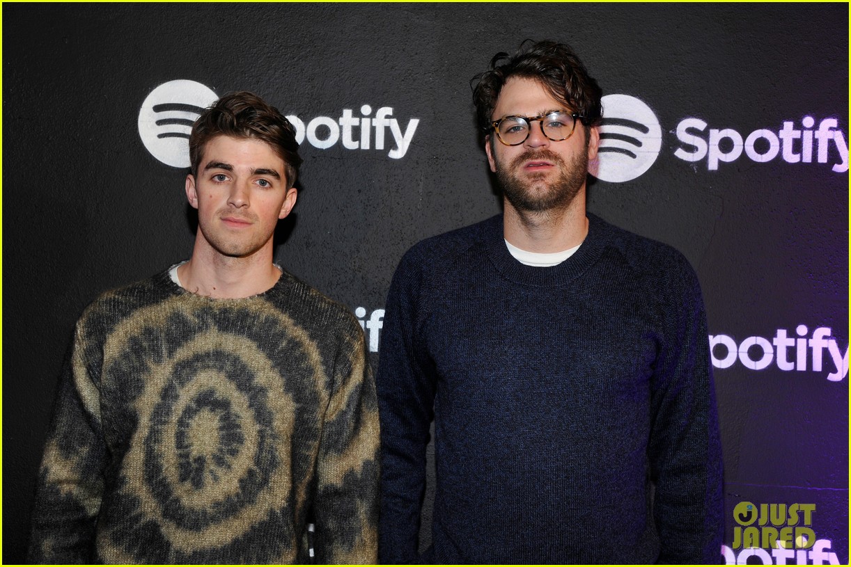The Chainsmokers Best New Artist of Grammys 2017 Countdown! Photo