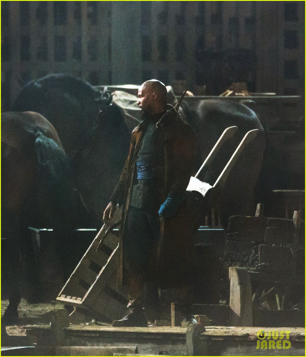 Jamie Foxx Starts Filming 'Robin Hood Origins' with Taron Egerton