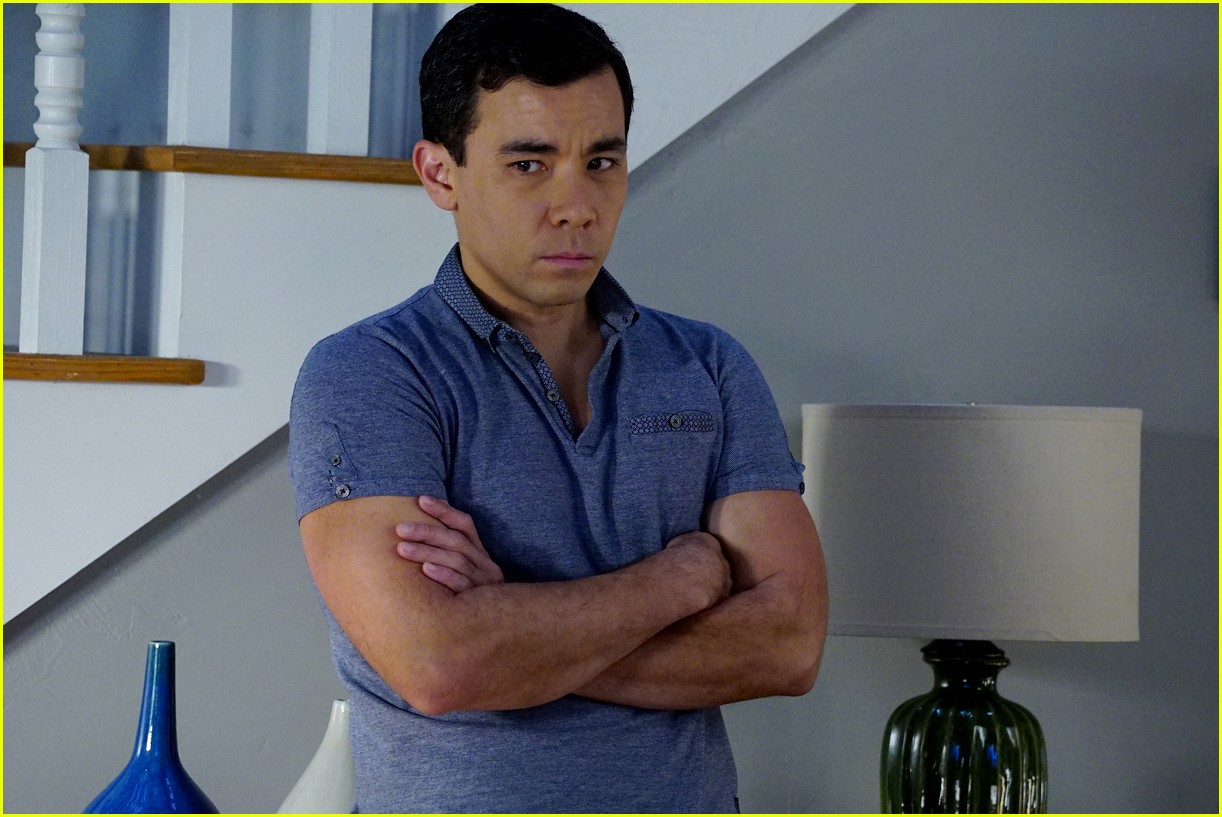 Who Killed Wes? 'How to Get Away with Murder' Spoilers Revealed! Photo