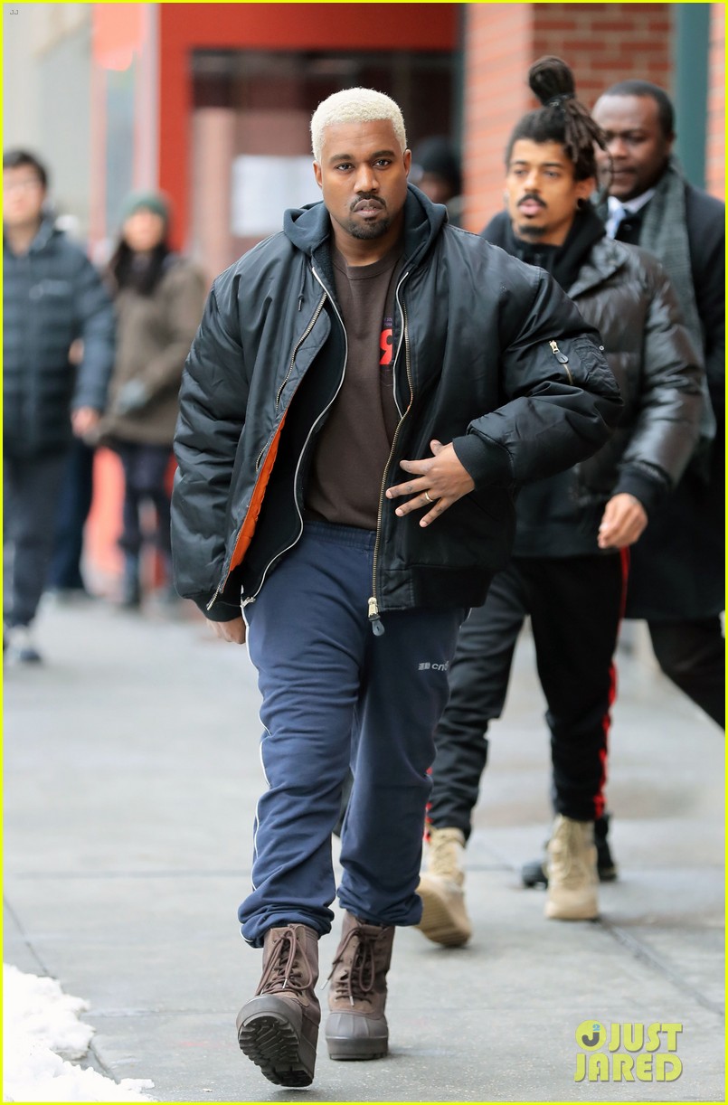 Kanye West Dyes His Hair Platinum Blond Again!: Photo 3857150 | Kanye West  Pictures | Just Jared