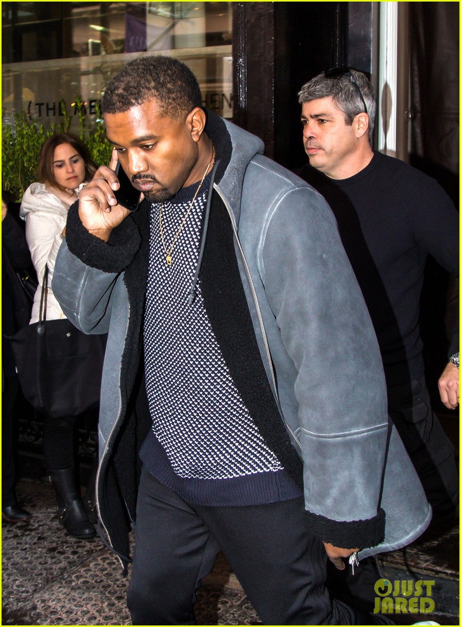 Kanye West Dyes His Hair Platinum Blond Again! Photo 3857155 Kanye West Photos Just Jared