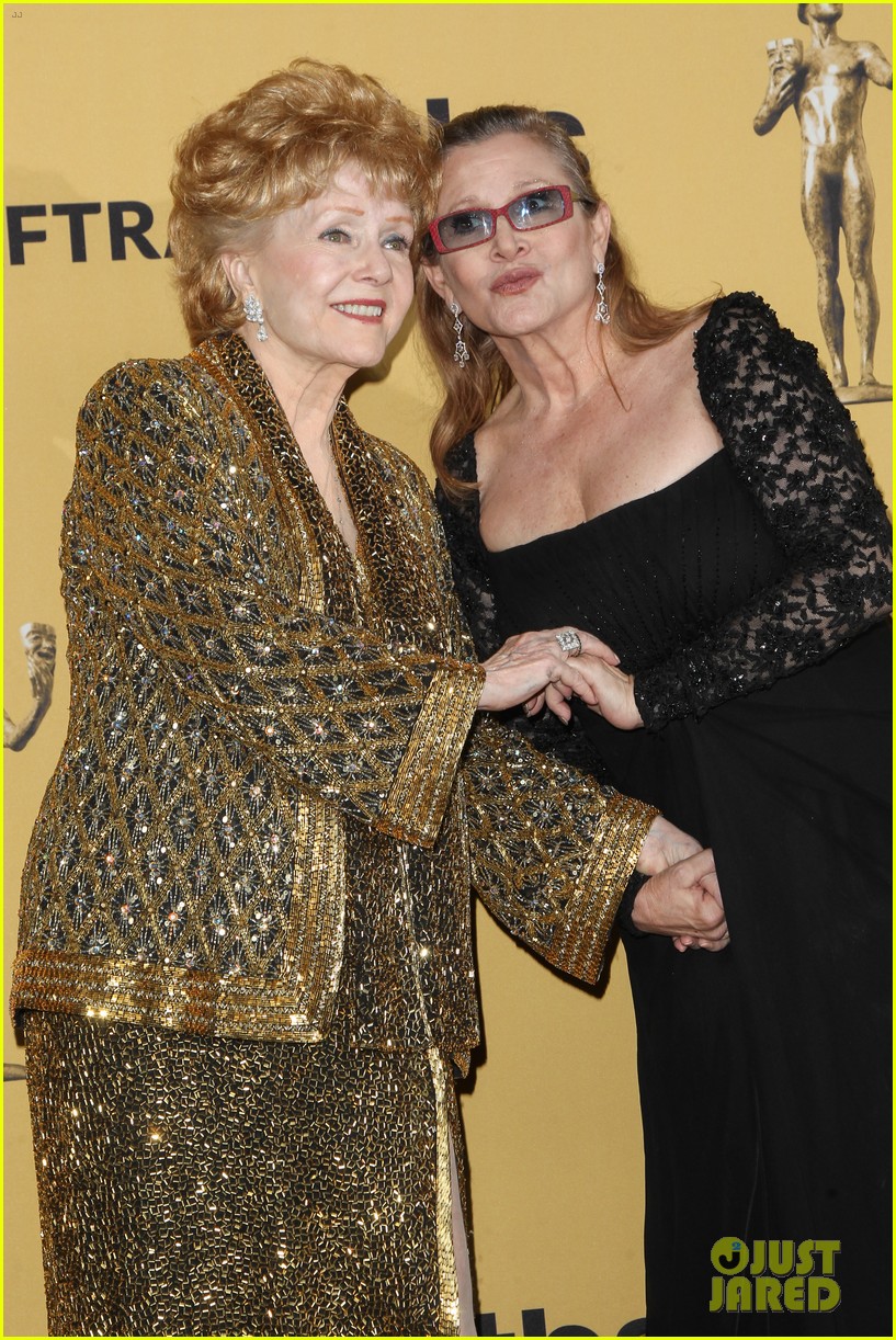Carrie Fisher & Debbie Reynolds' Public Memorial Details Photo 3875990(02)