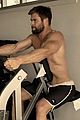 chris hemsworth goes shirtless for hottest workout video ever 05