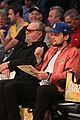 jack nicholson sits courtside at lakers game 05