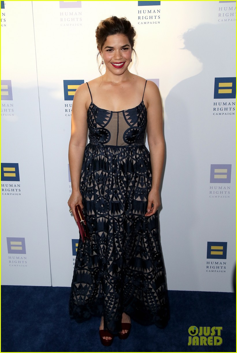 Katy Perry Stuns in Black & White at Human Rights Campaign Event