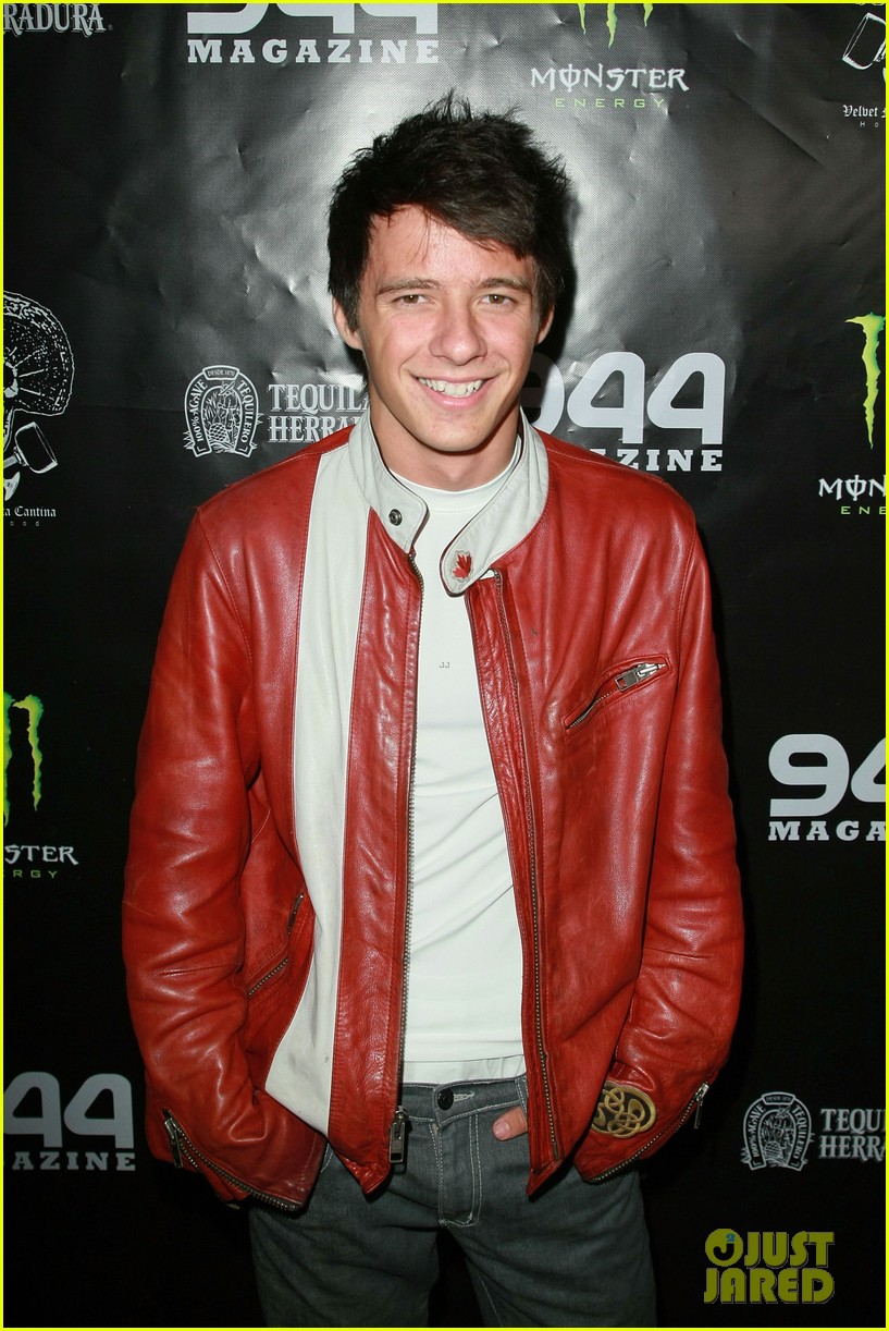 'Zoey 101' Alum Matthew Underwood Rescues Infant From DrugFueled Car