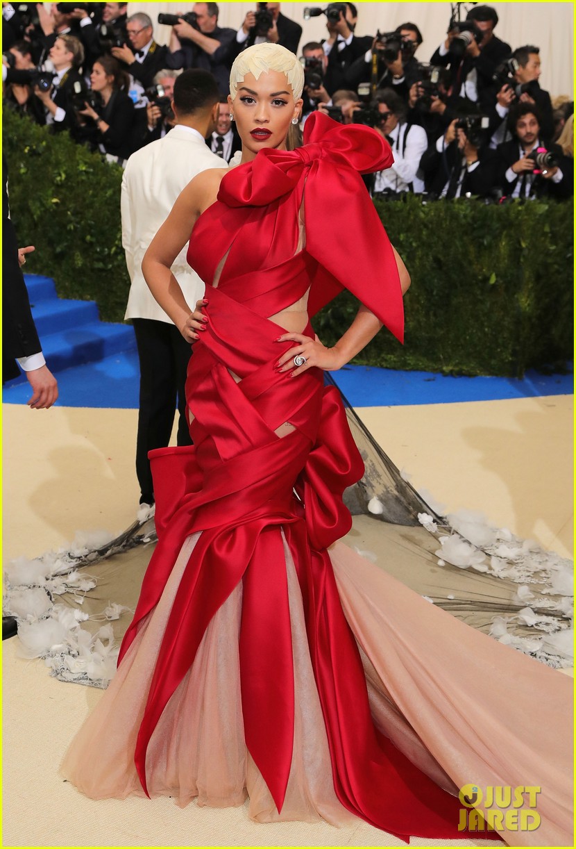 Rita Ora Wears $3 Million Earrings at Met Gala 2017!: Photo 3893166
