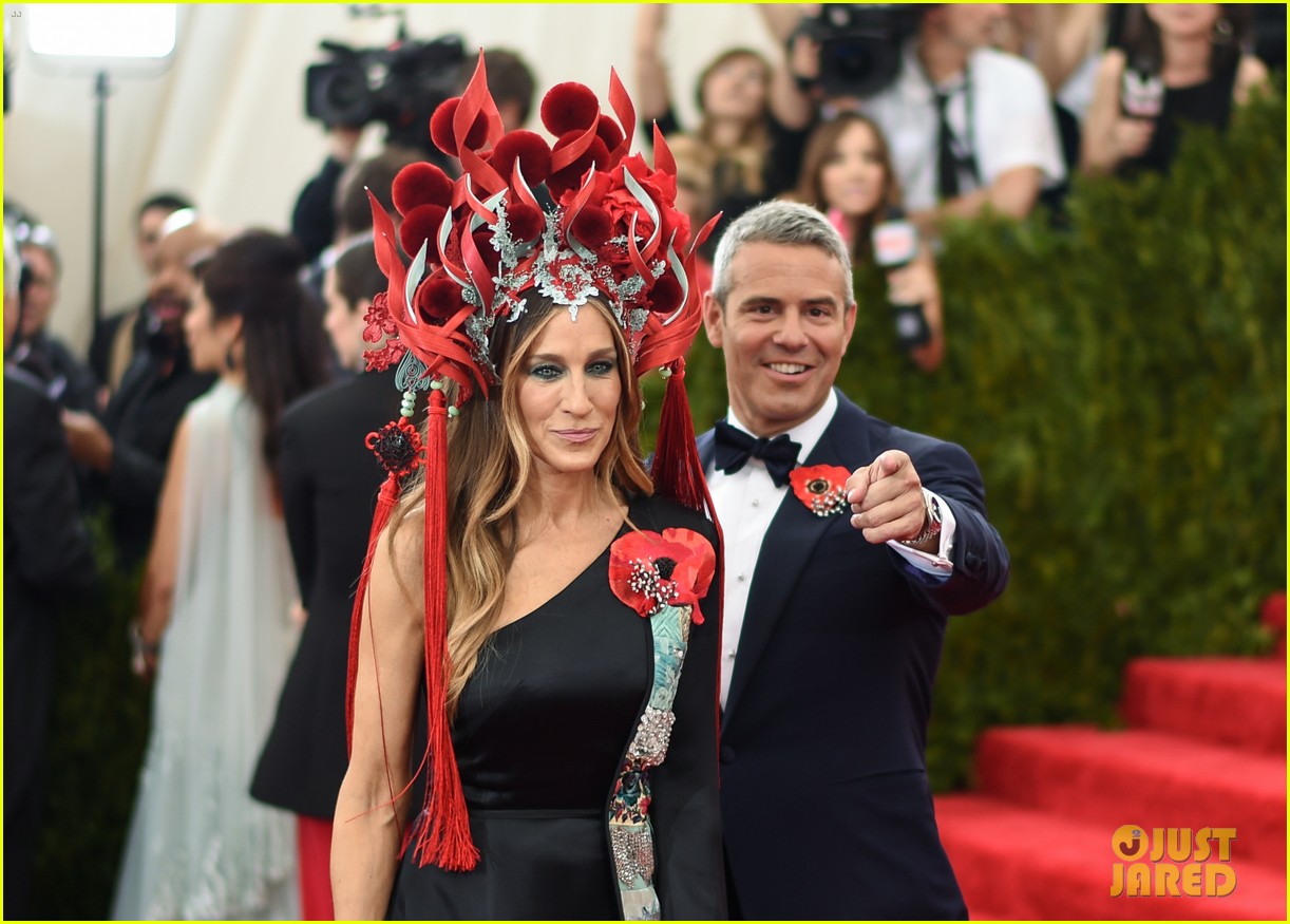 Sarah Jessica Parker Skips Met Gala for First Time Since 2010 Photo