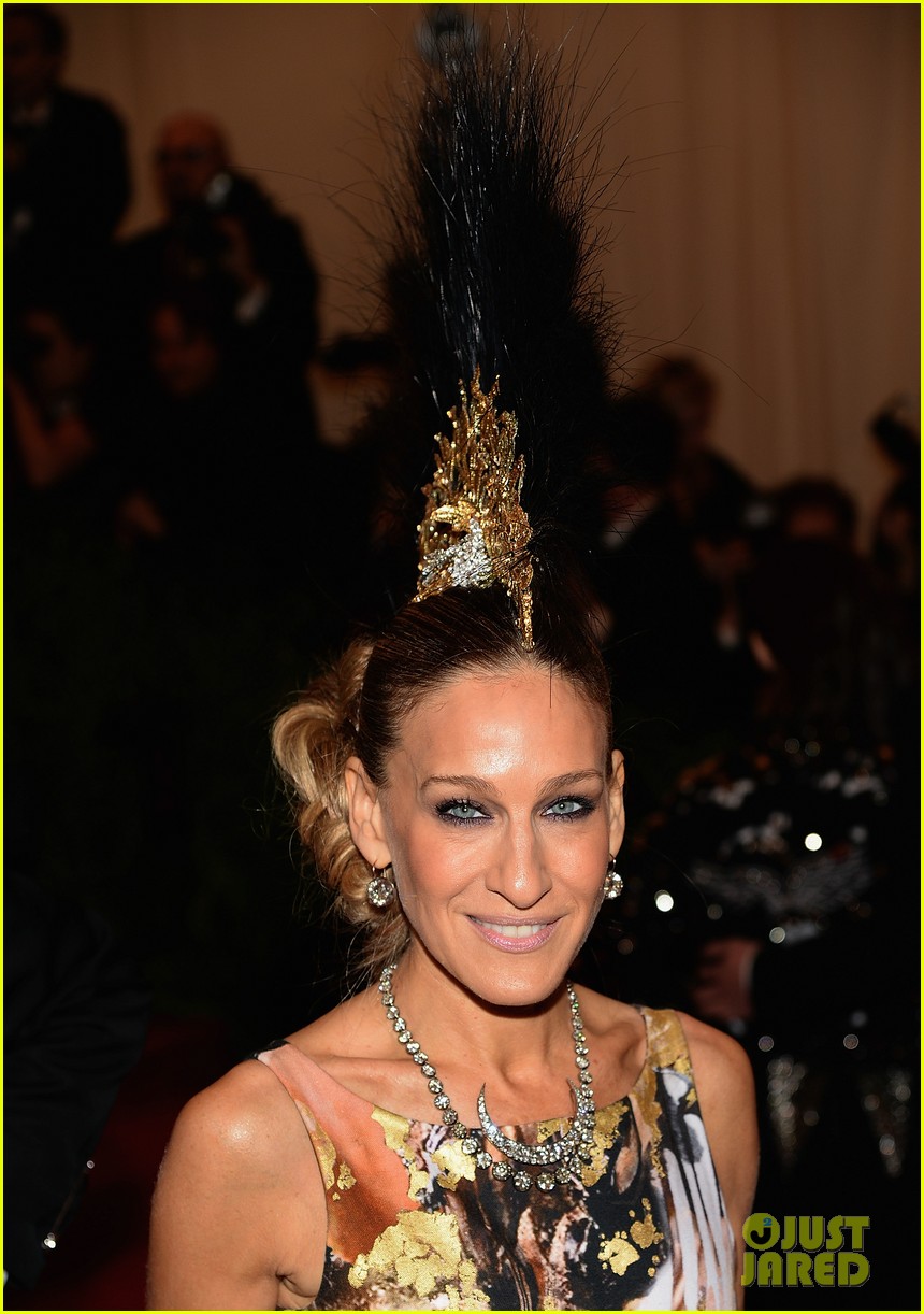 Sarah Jessica Parker Skips Met Gala for First Time Since 2010 Photo(02)