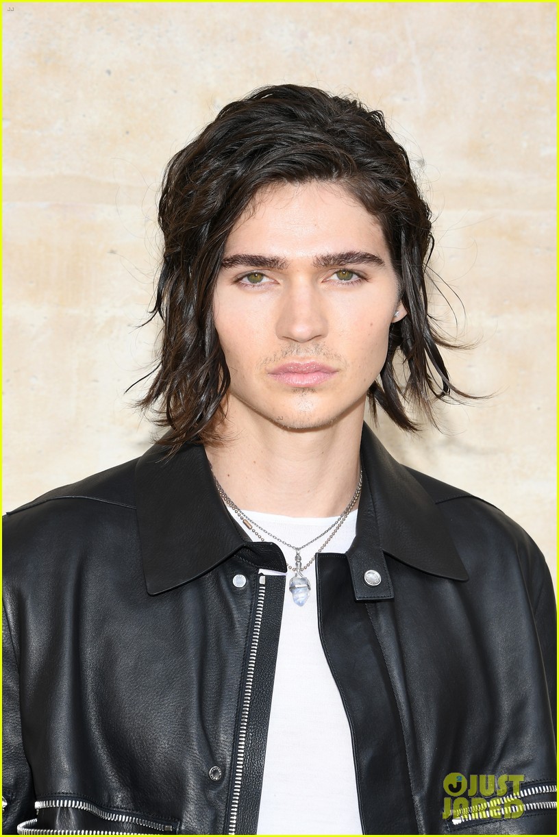 Photo: naomi campbell tyga more step out for louis vuitton menswear 04