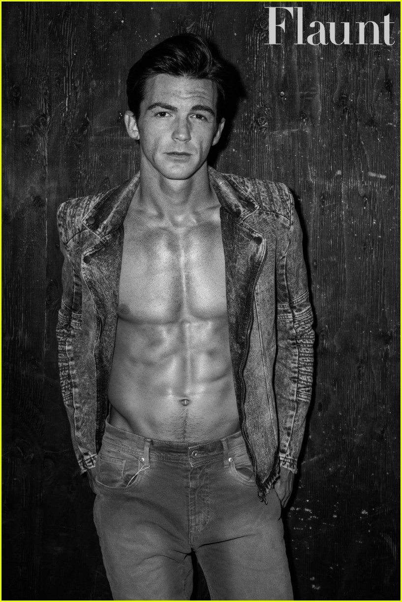 Drake Bell Is Shirtless, Ripped, & Hotter Than Ever for 'Flaunt&ap...