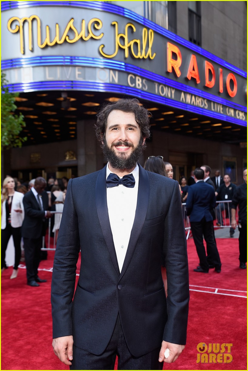 Photo josh groban denee benton tony awards 2017 12 Photo 3912865