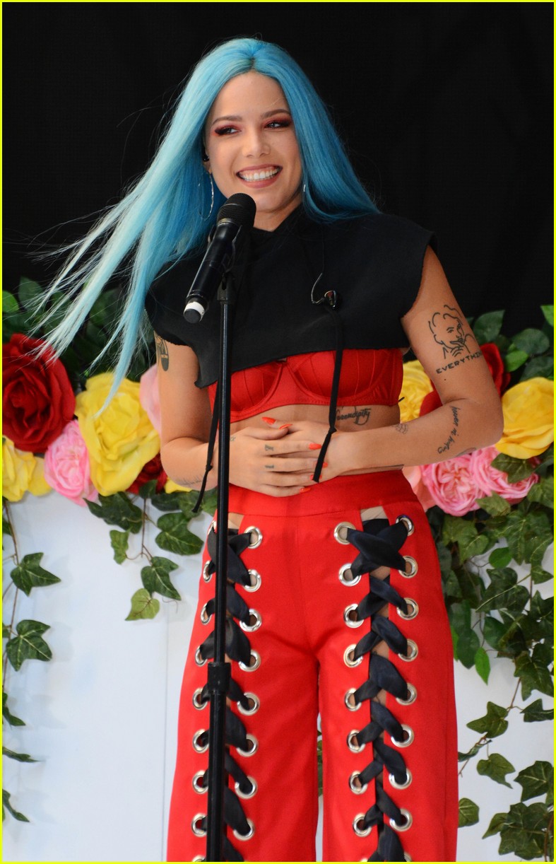 Halsey Performs 'Eyes Closed/Now or Never' Medley on 'Late Show,' Spray Paints Ghost Bride