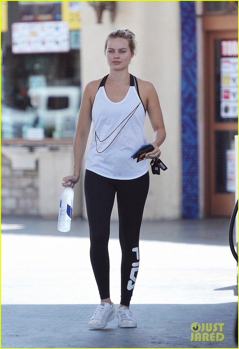Margot Robbie Goes Makeup Free For a Trip to the Gym: Photo 3911986 |  Margot Robbie Photos | Just Jared: Entertainment News