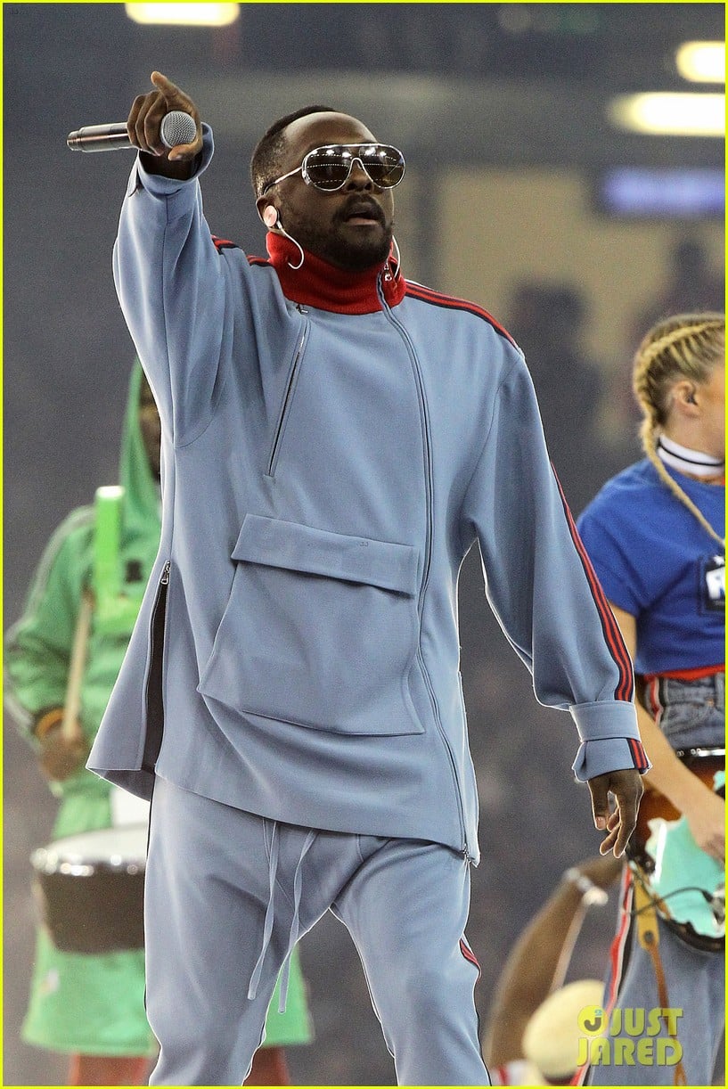 The Black Eyed Peas Perform at the UEFA Champions League Soccer Final