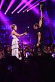 carrie underwood and keith urban perform the fighter with a new twist at cmt awards 2017 05