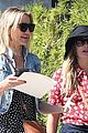 drew barrymore helps cameron diaz shop for new furniture 09
