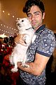 adrian grenier journeys to the wild at sofos summer gala 06