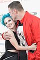paramores hayley williams splits from husband chad gilbert 04