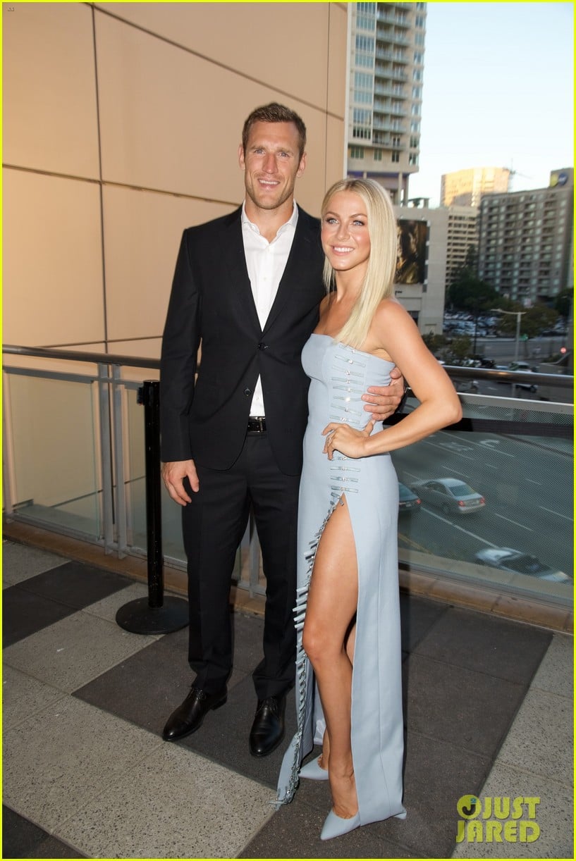 Julianne Hough Marries Hockey Player Brooks Laich! Photo 3925261