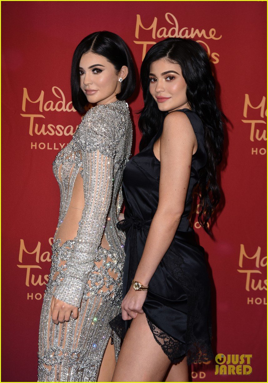 Kylie Jenner Unveils Her Wax Figure at Madam Tussauds Hollywood: Photo