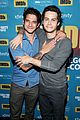 dylan obrien reunites with teen wolf cast at comic con 03