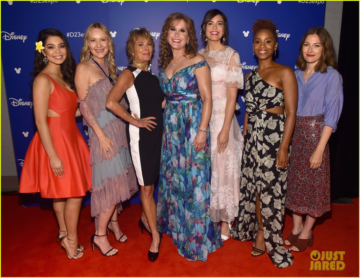 10 of Disney's Princess Actresses Meet Up for Epic D23 Photo!: Photo ...