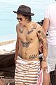 harry styles confirms he has four nipples 03