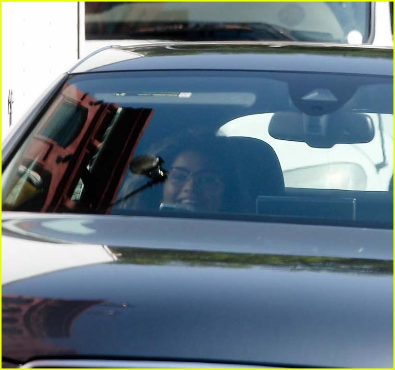 Photo: zendaya tom holland car ride photos 08 | Photo 3929413 | Just
