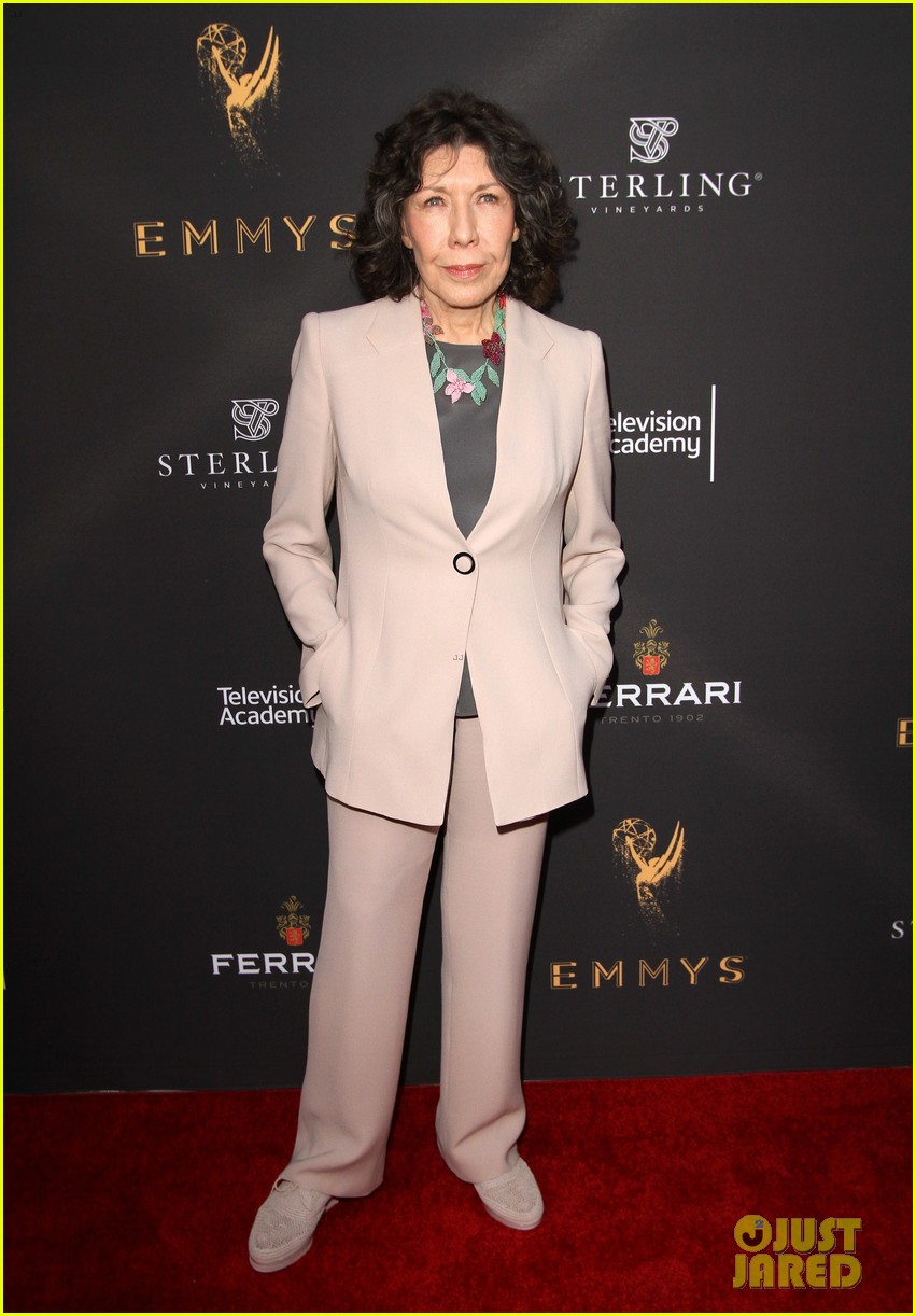 Chrissy Metz, Tracee Ellis Ross & More Prep for 2017 Emmys at Cocktail